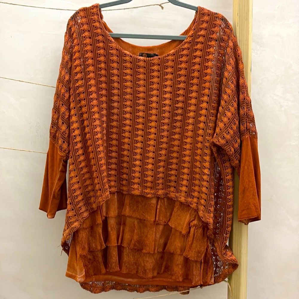 M Made In Italy - Tiered lightweight sweater